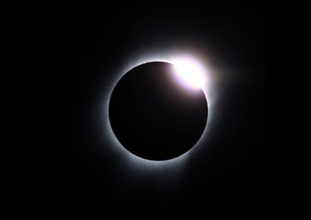 Solar Eclipse... - 160 03 diamond ring
