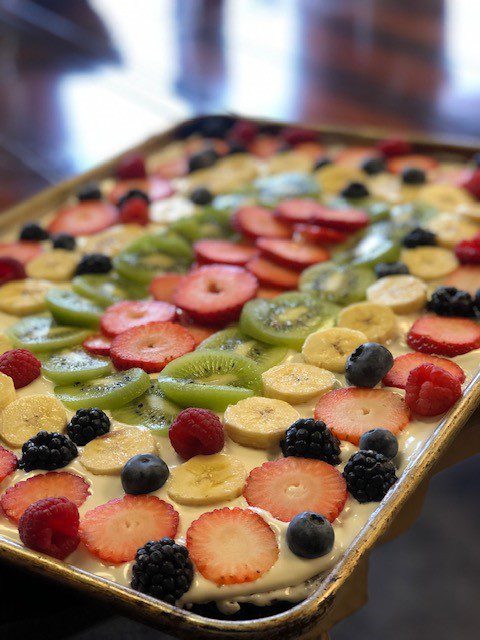 Fruit Pizza with Power Oats Crust... - pizza