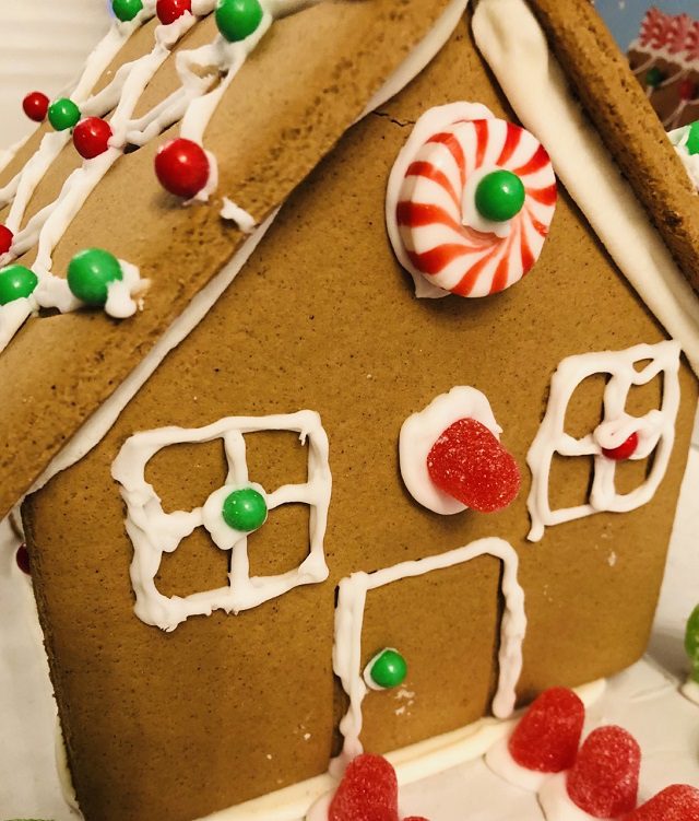 Gingerbread House Day... - gingerbread c